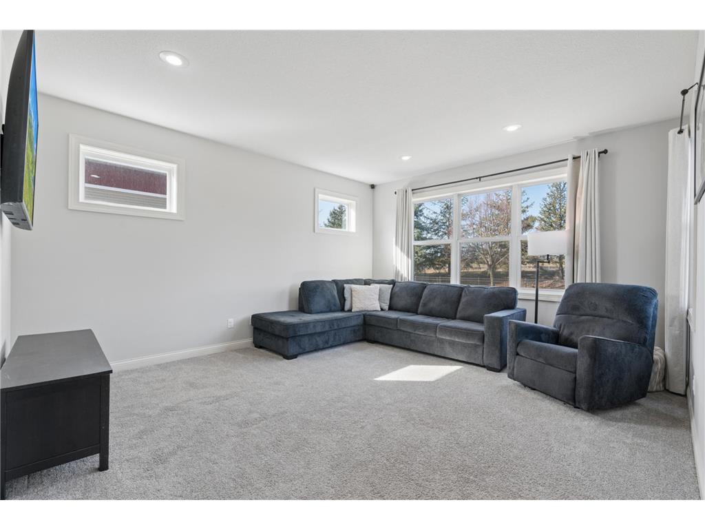 1832 Spring Creek Drive Carver MN 55315 7034265 image3