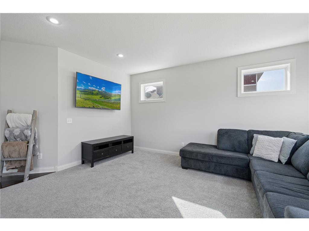 1832 Spring Creek Drive Carver MN 55315 7034265 image4