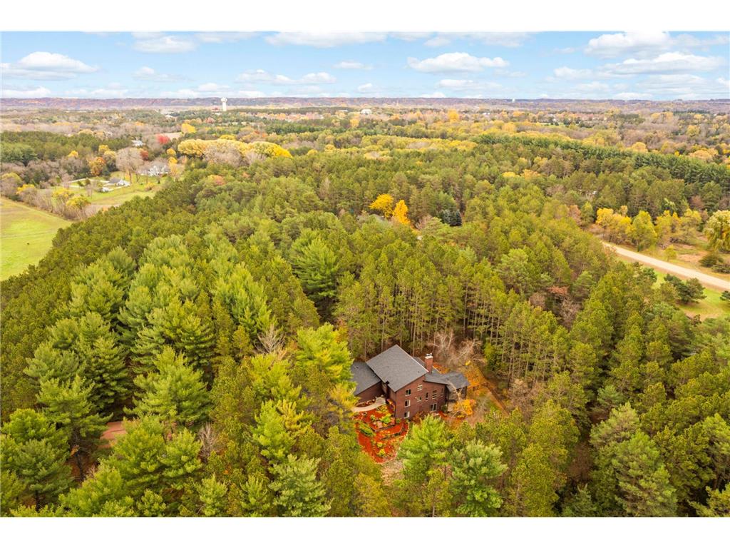 18321 W Sioux Vista Drive, Jordan, MN, 55352 MLS 6423345 Edina Realty