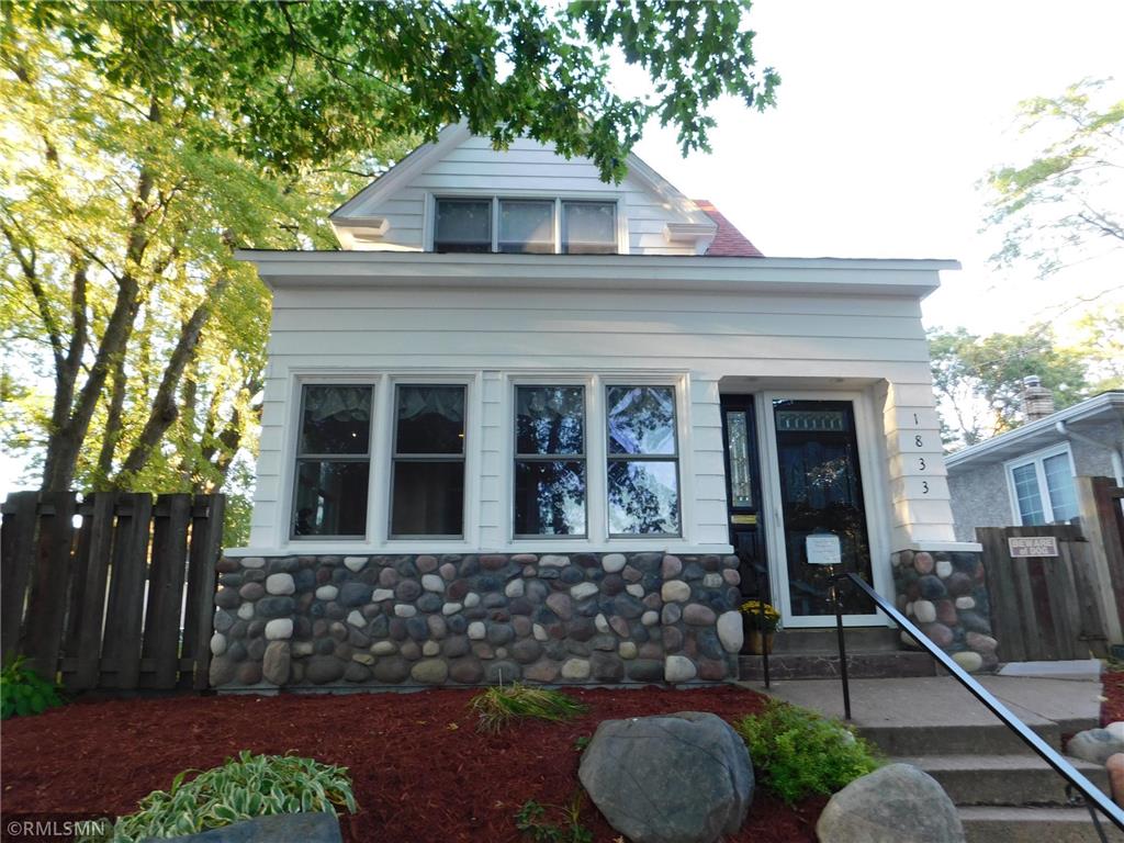 1833 Hawthorne Avenue E Saint Paul MN 55119 6606390 image1
