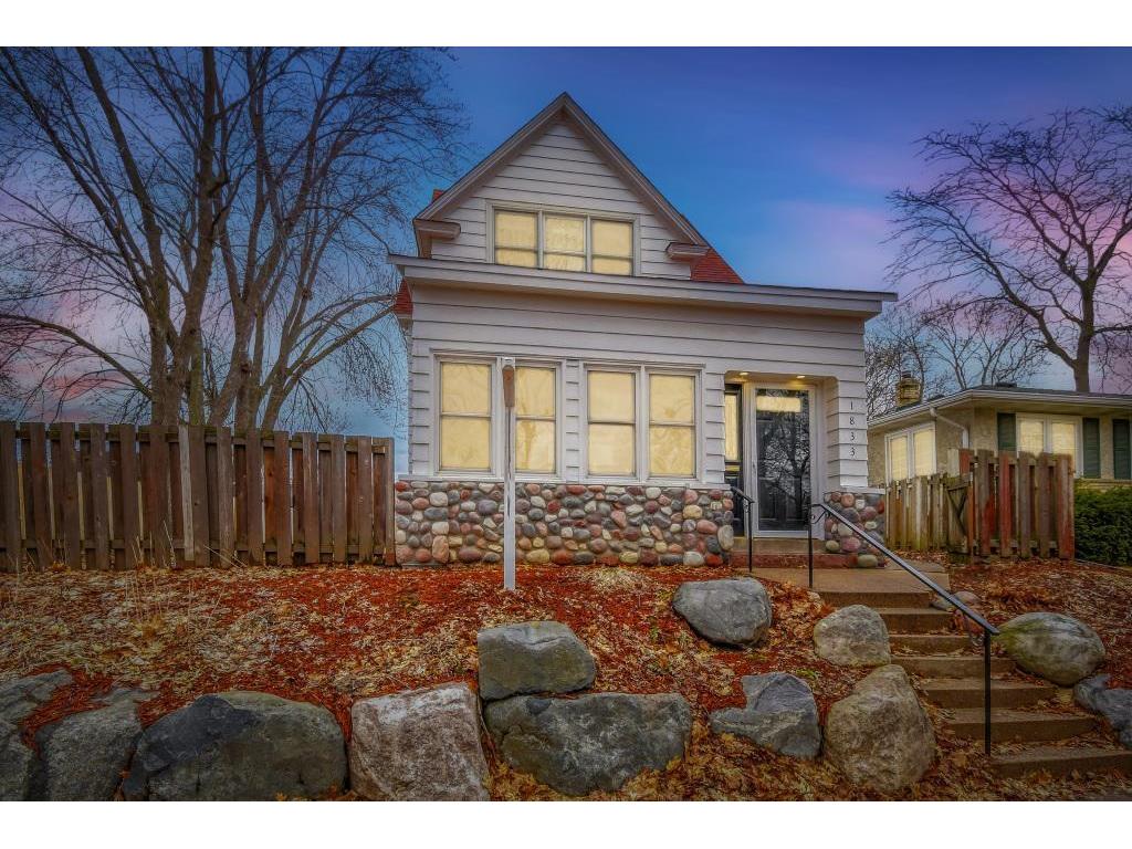 1833 Hawthorne Avenue E Saint Paul MN 55119 7043681 image1