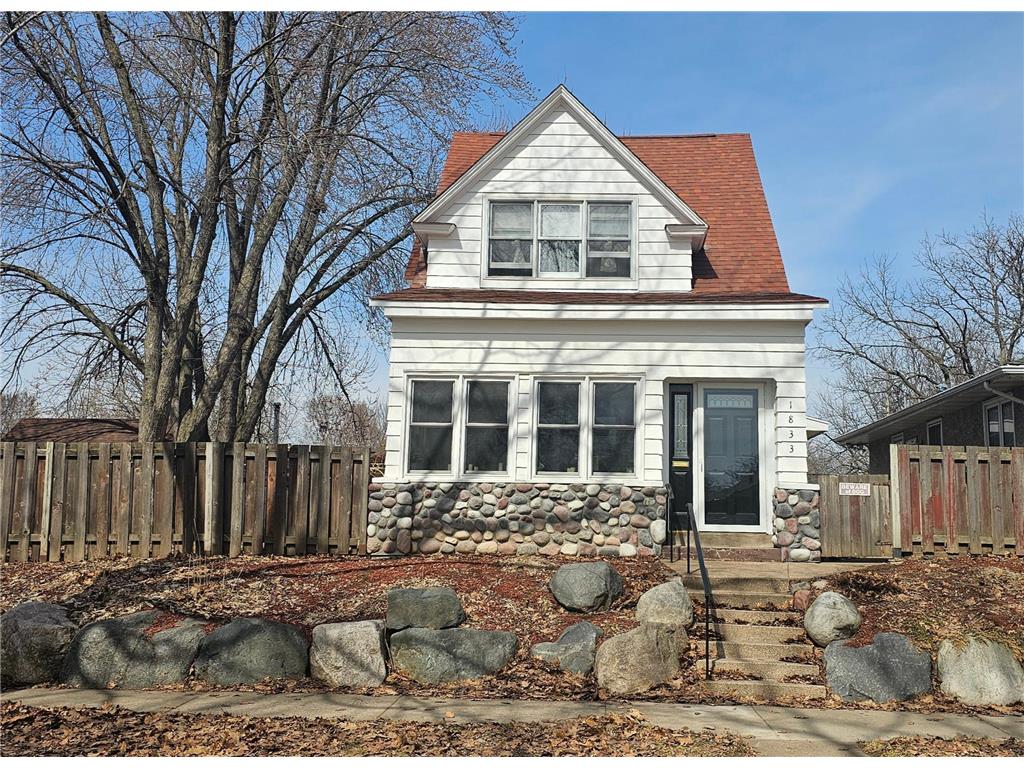 1833 Hawthorne Avenue E Saint Paul MN 55119 7043681 image3