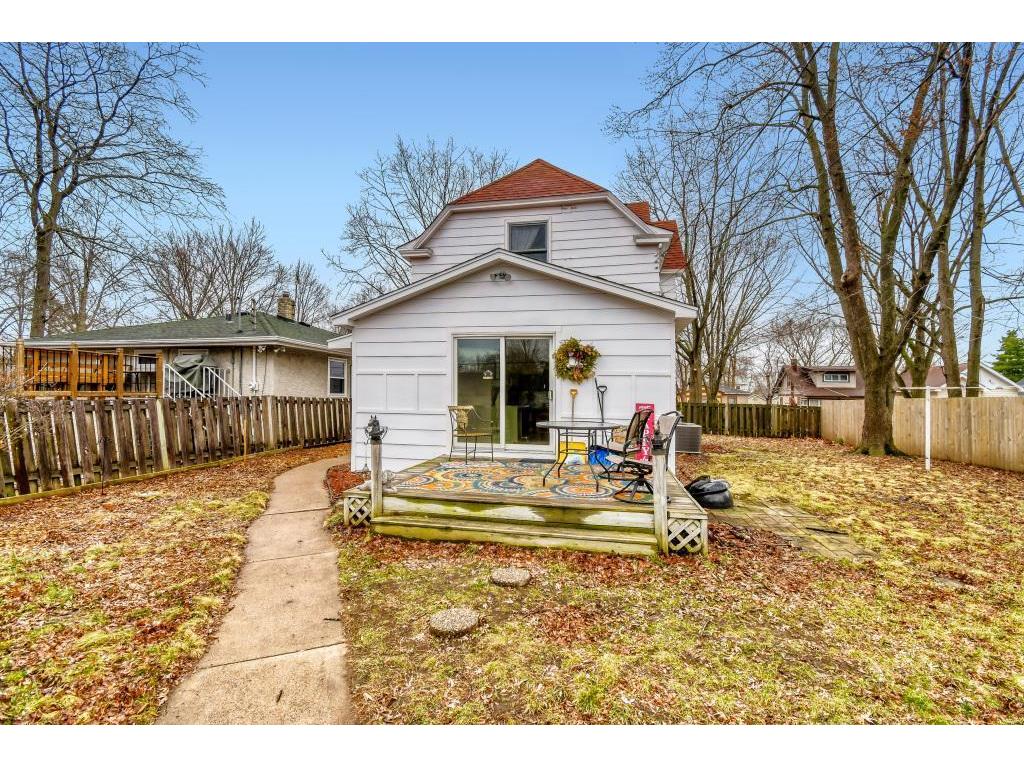 1833 Hawthorne Avenue E Saint Paul MN 55119 7043681 image30