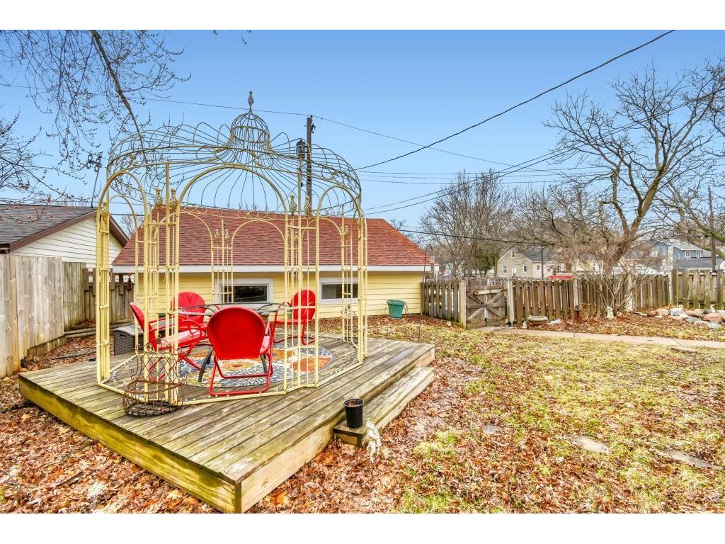 1833 Hawthorne Avenue E Saint Paul MN 55119 7043681 image32