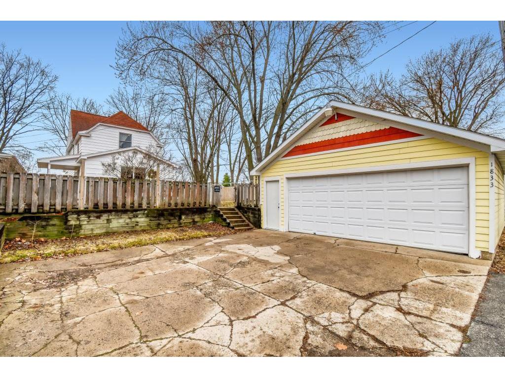 1833 Hawthorne Avenue E Saint Paul MN 55119 7043681 image33