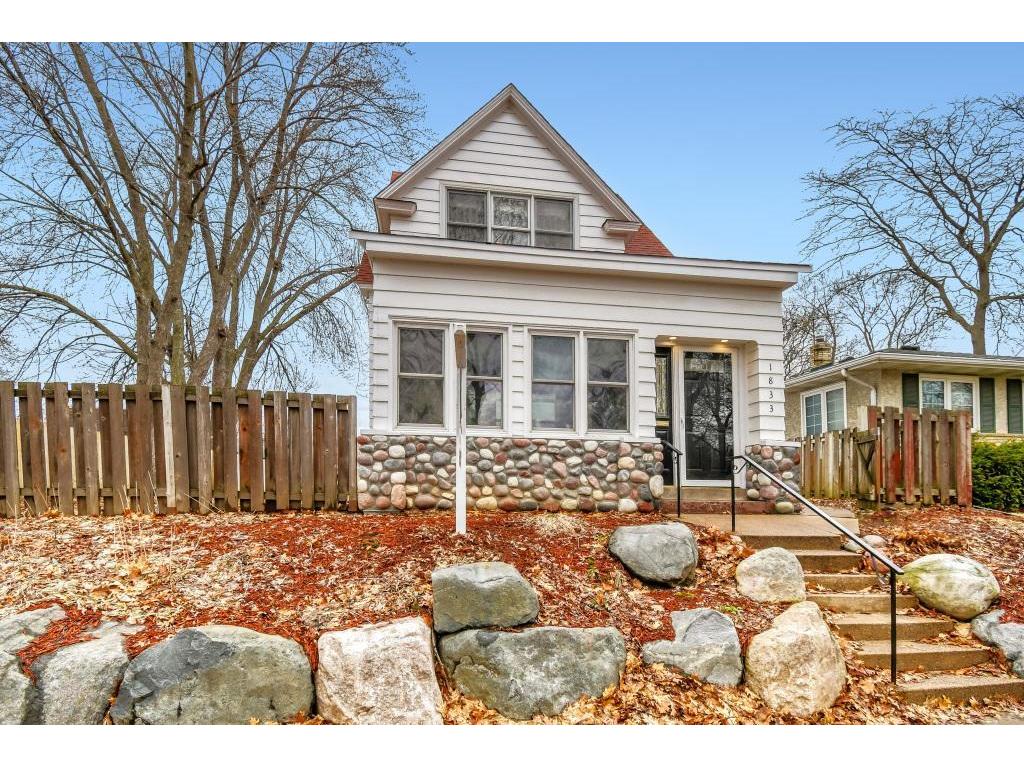 1833 Hawthorne Avenue E Saint Paul MN 55119 7043681 image6