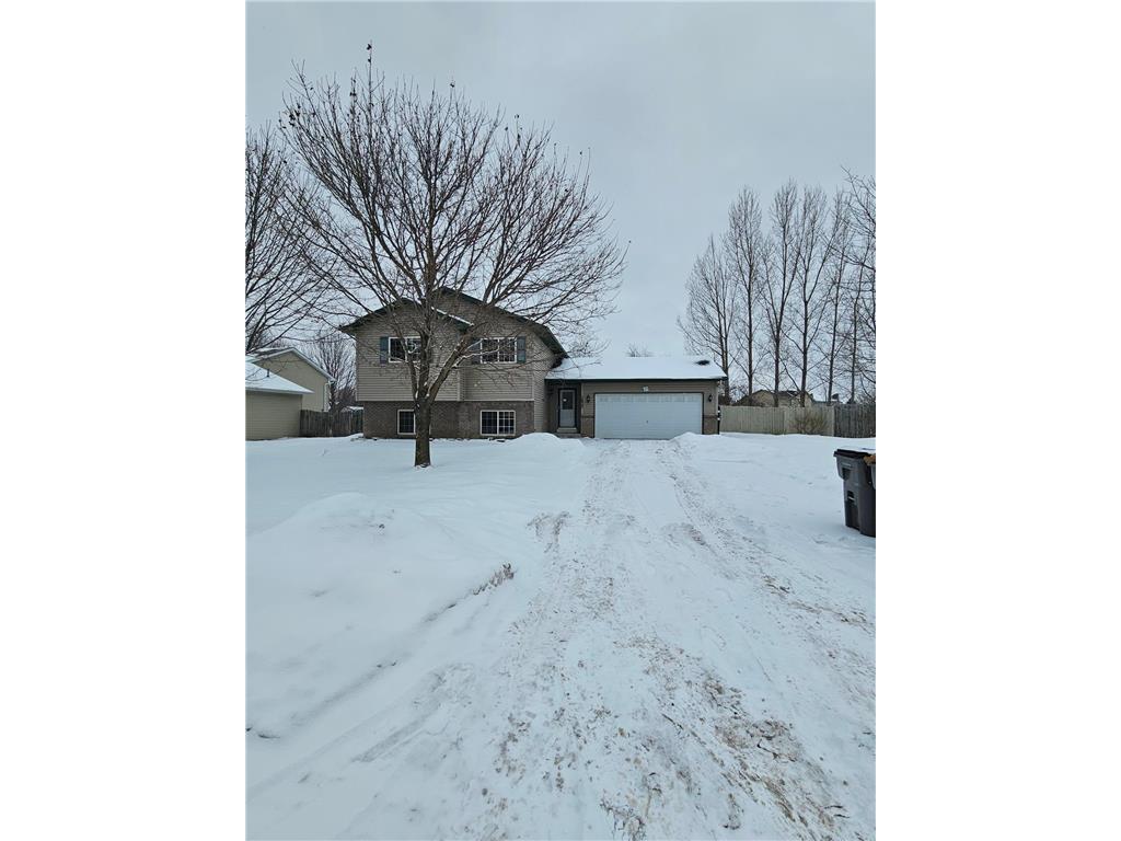 1833 Joes Lake Road SE Cambridge MN 55008 6779048 image1