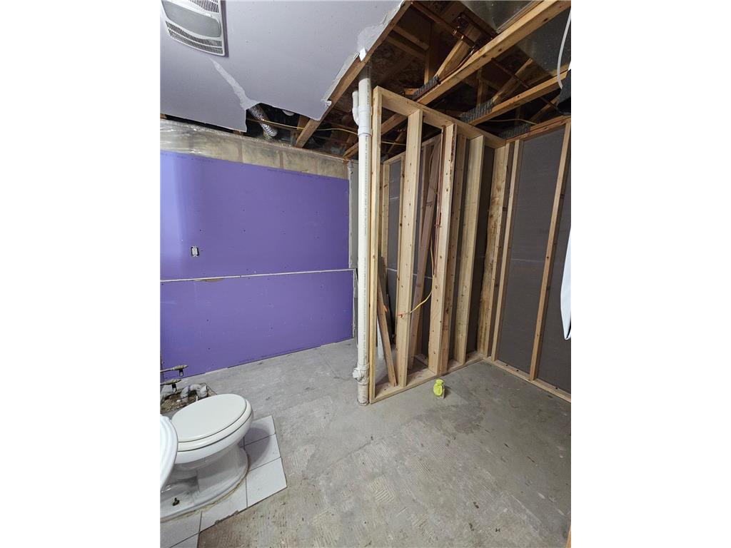 1833 Joes Lake Road SE Cambridge MN 55008 6779048 image14