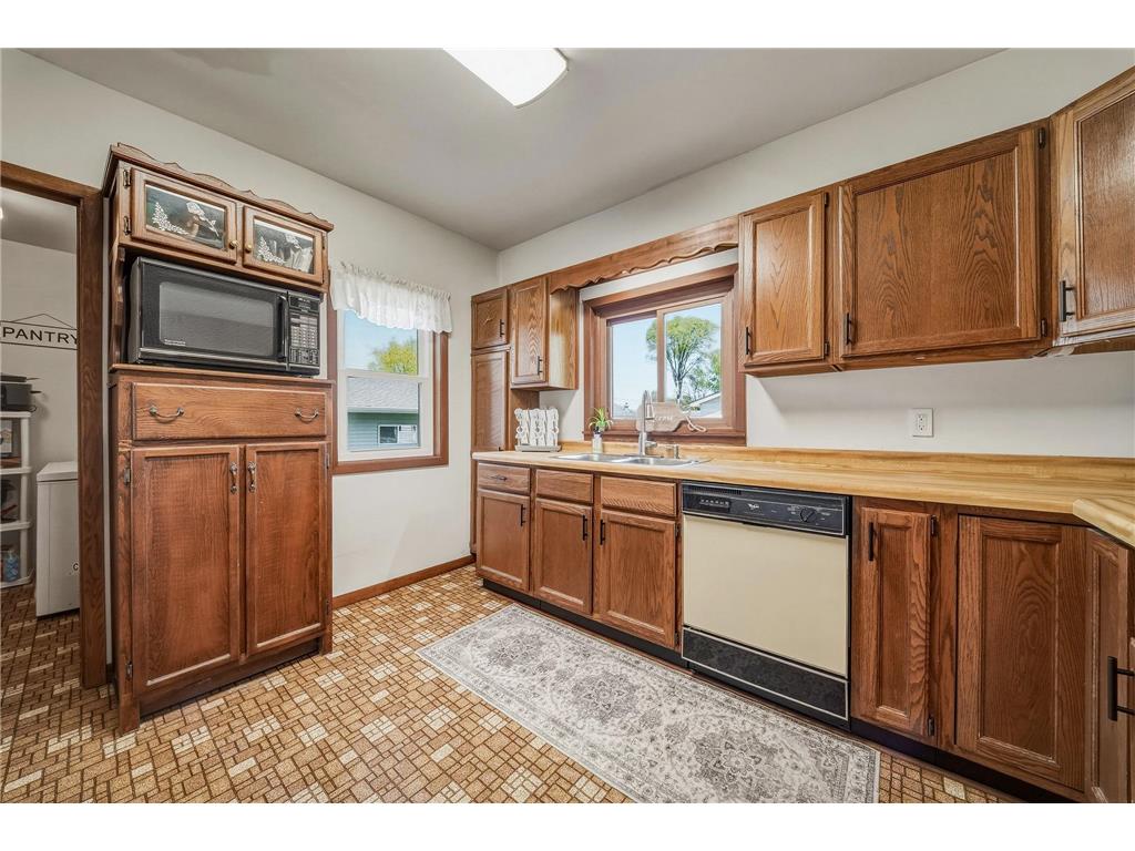1833 Kranzfelder Street Bloomer WI 54724 7075951 image16
