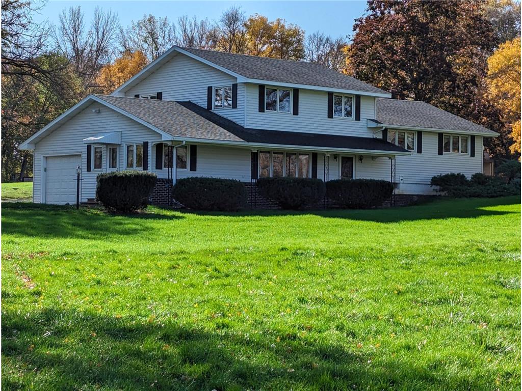 18330 US Highway 69 Albert Lea MN 56007 - Pickeral Lake 6451694 image1