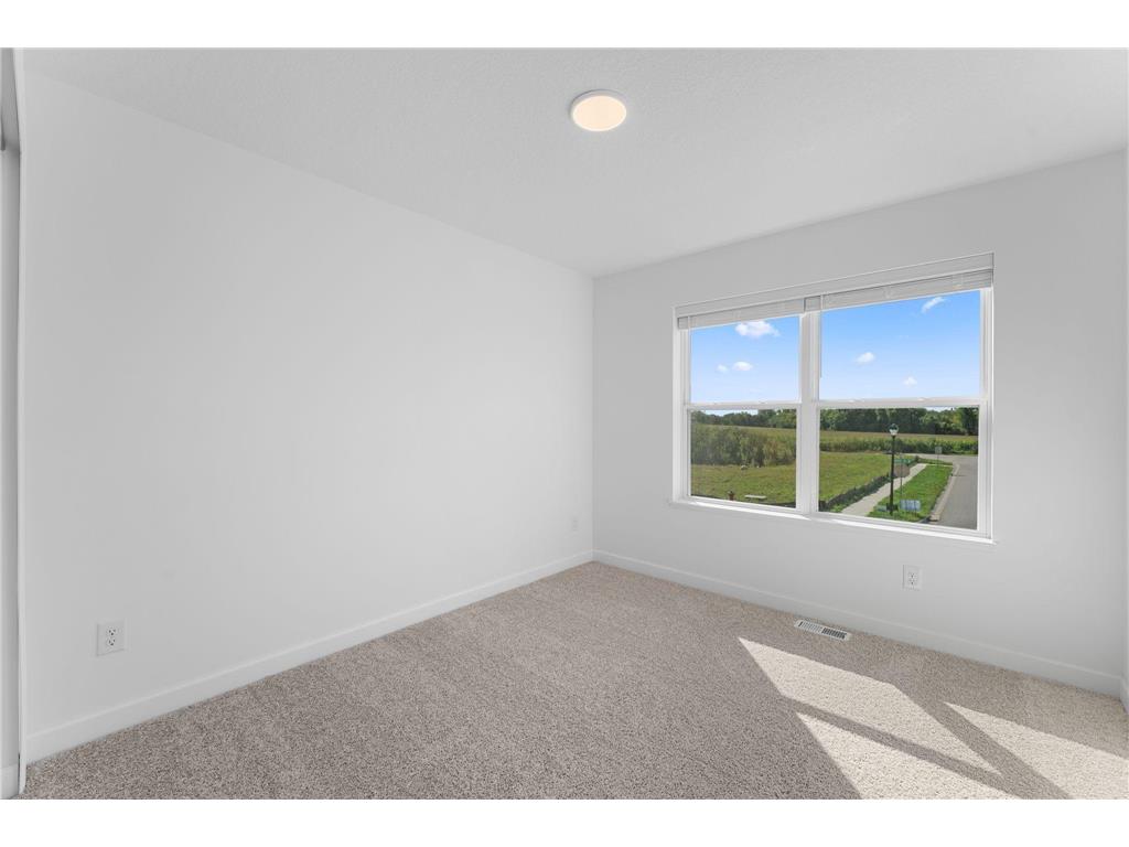 18333 Gladiator Drive Lakeville MN 55068 7048554 image14