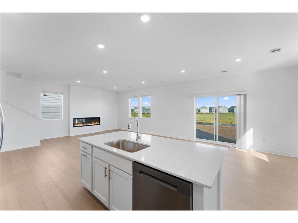 18333 Gladiator Drive Lakeville MN 55068 7048554 image3