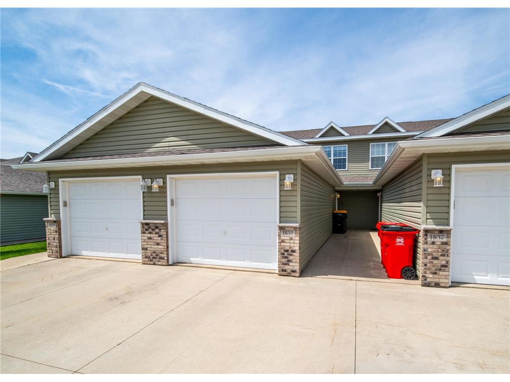 1835 Daniel Lane NE Stewartville MN 55976 7070375 image1