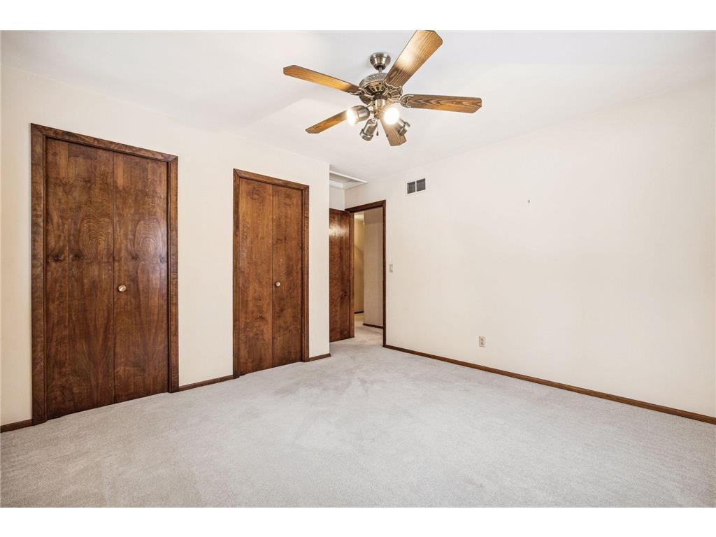 1835 Hunter Lane Mendota Heights MN 55118 6825036 image32