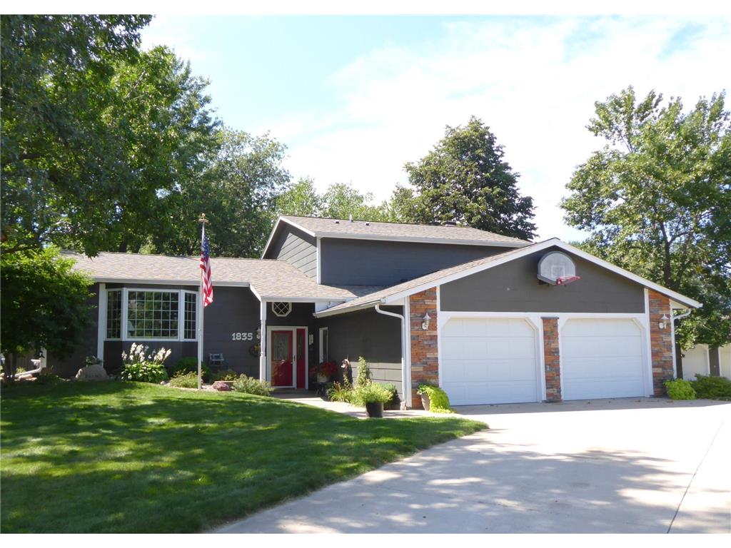 1835 Jamison Drive Windom MN 56101 6256540 image1