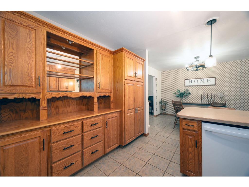 1835 Jamison Drive Windom MN 56101 6810383 image3