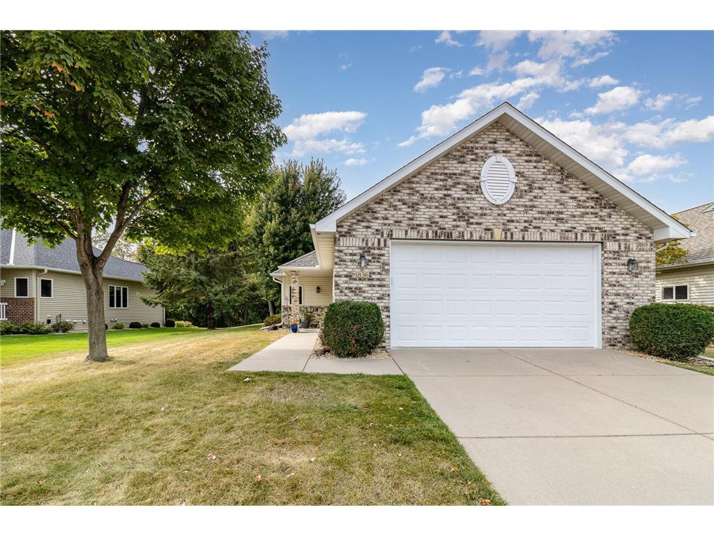 1836 Bohmbach Drive Red Wing MN 55066 6612557 image1