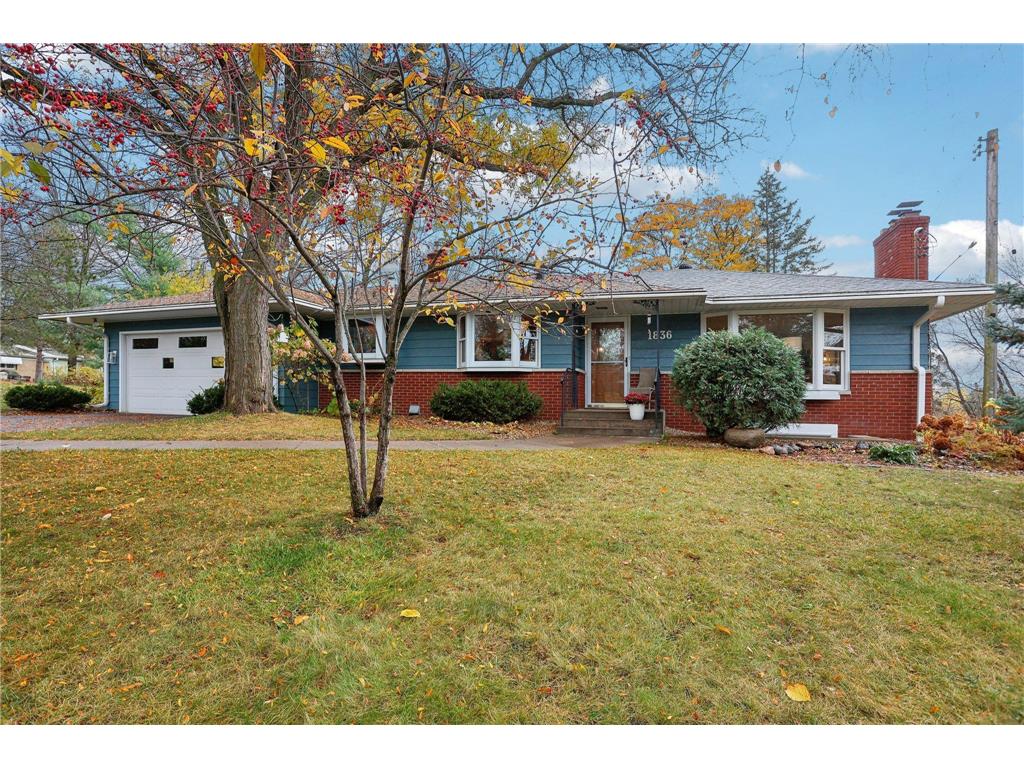 1836 Gramsie Road Arden Hills MN 55112 6630125 image1