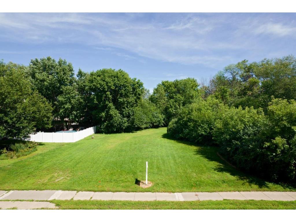 1836 Hamline Avenue N Roseville MN 55113 6593775 image1