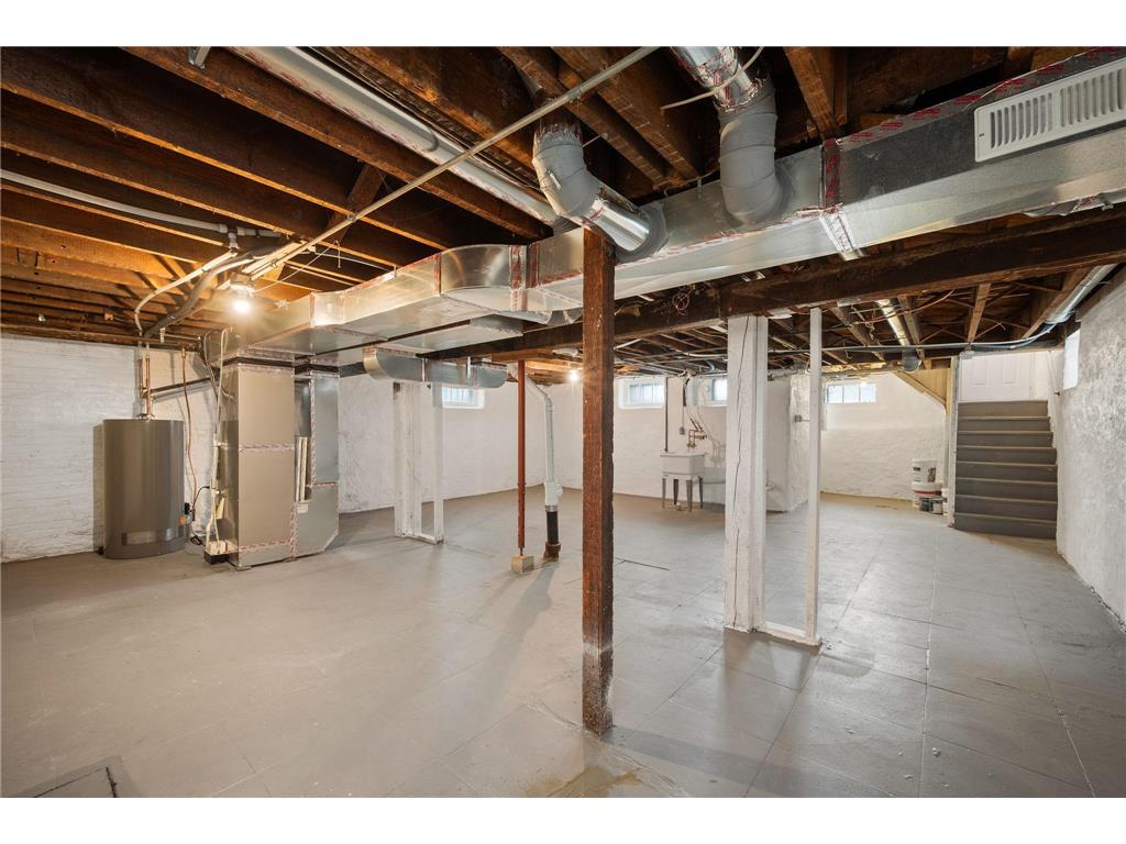 1836 Marshall Avenue Saint Paul MN 55104 7073023 image24