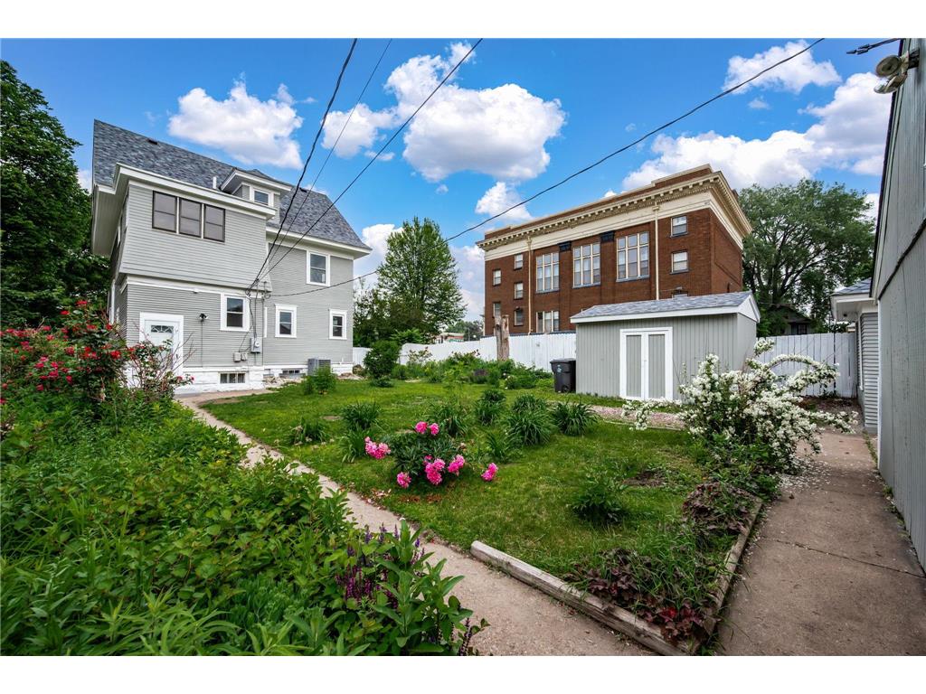 1836 Marshall Avenue Saint Paul MN 55104 7073023 image27