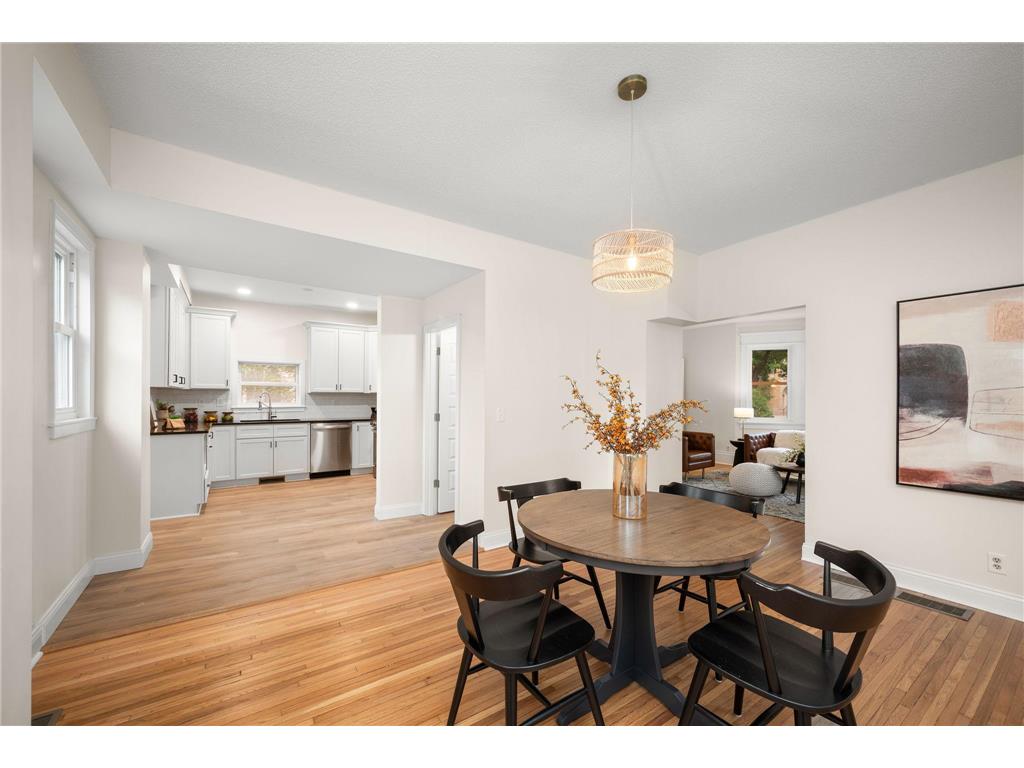 1836 Marshall Avenue Saint Paul MN 55104 7073023 image3