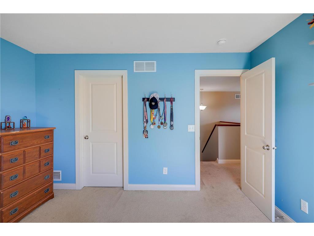 1836 Spring Creek Drive Carver MN 55315 7027871 image32
