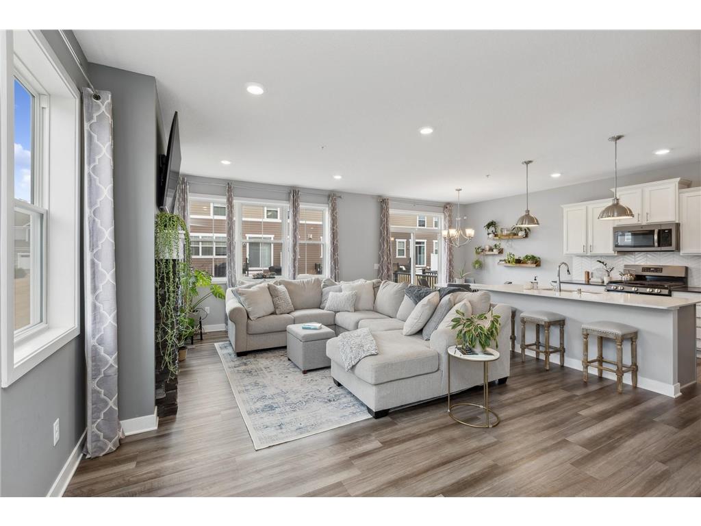 18361 Gladden Lane Lakeville MN 55044 6498931 image1