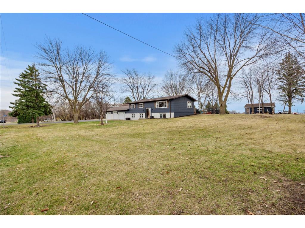 18365 234th Circle Hutchinson MN 55350 7052489 image4