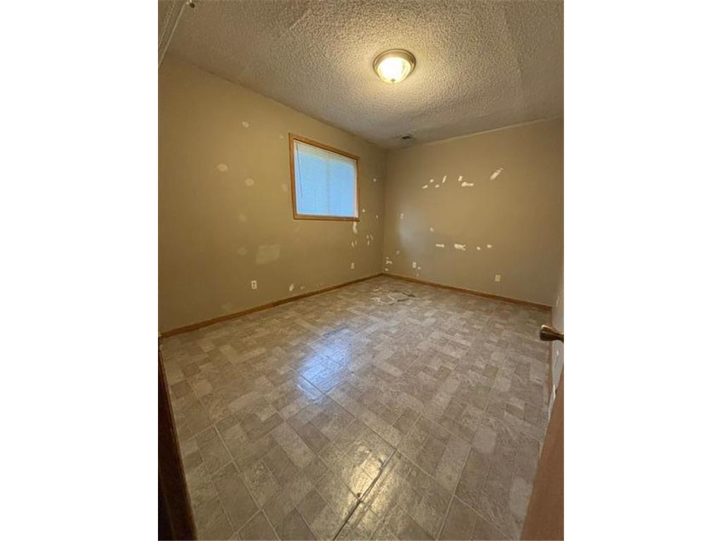 1837 8th Street NW Elk River MN 55330 7092813 image9
