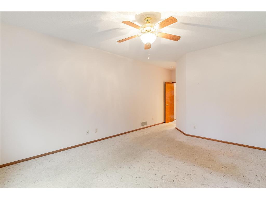 1837 Bohmbach Drive Red Wing MN 55066 6823152 image17