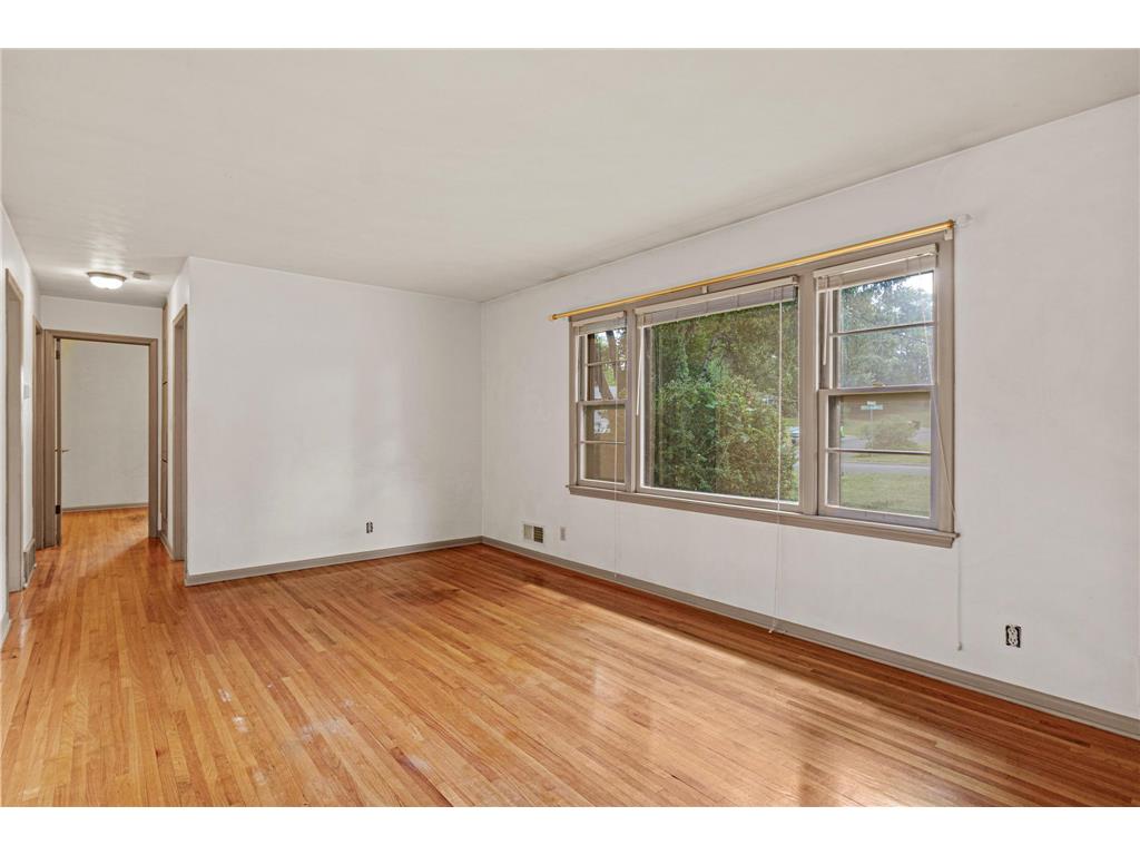 1837 City Heights Drive Maplewood MN 55117 6800195 image11