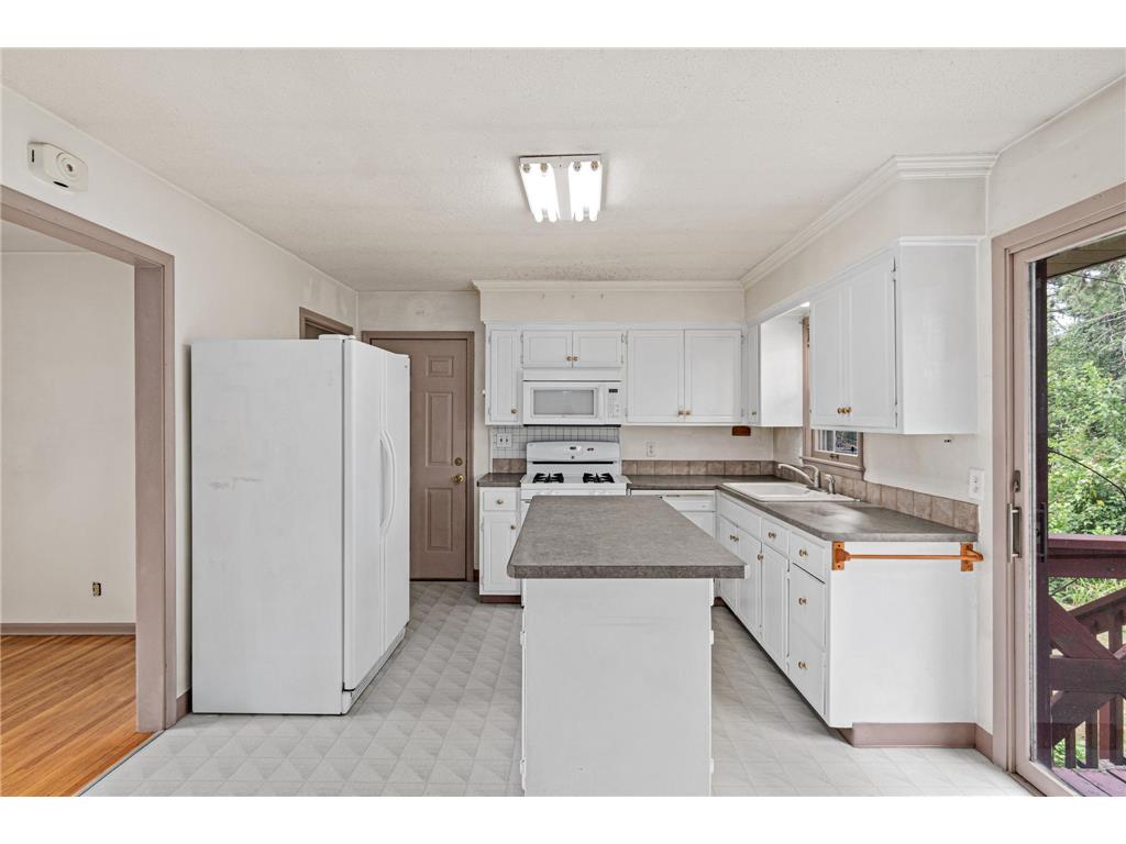 1837 City Heights Drive Maplewood MN 55117 6800195 image7