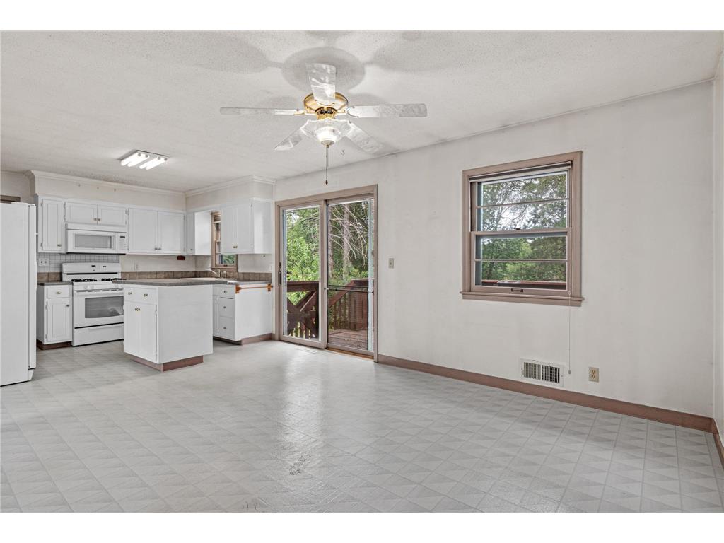 1837 City Heights Drive Maplewood MN 55117 6800195 image8