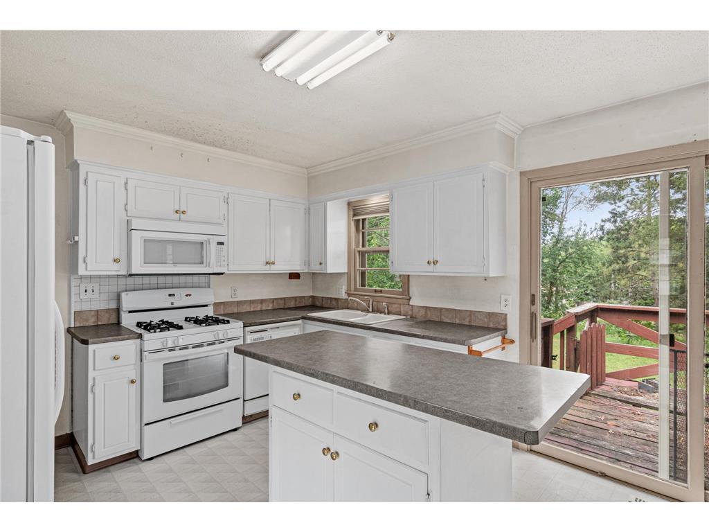1837 City Heights Drive Maplewood MN 55117 6800195 image9