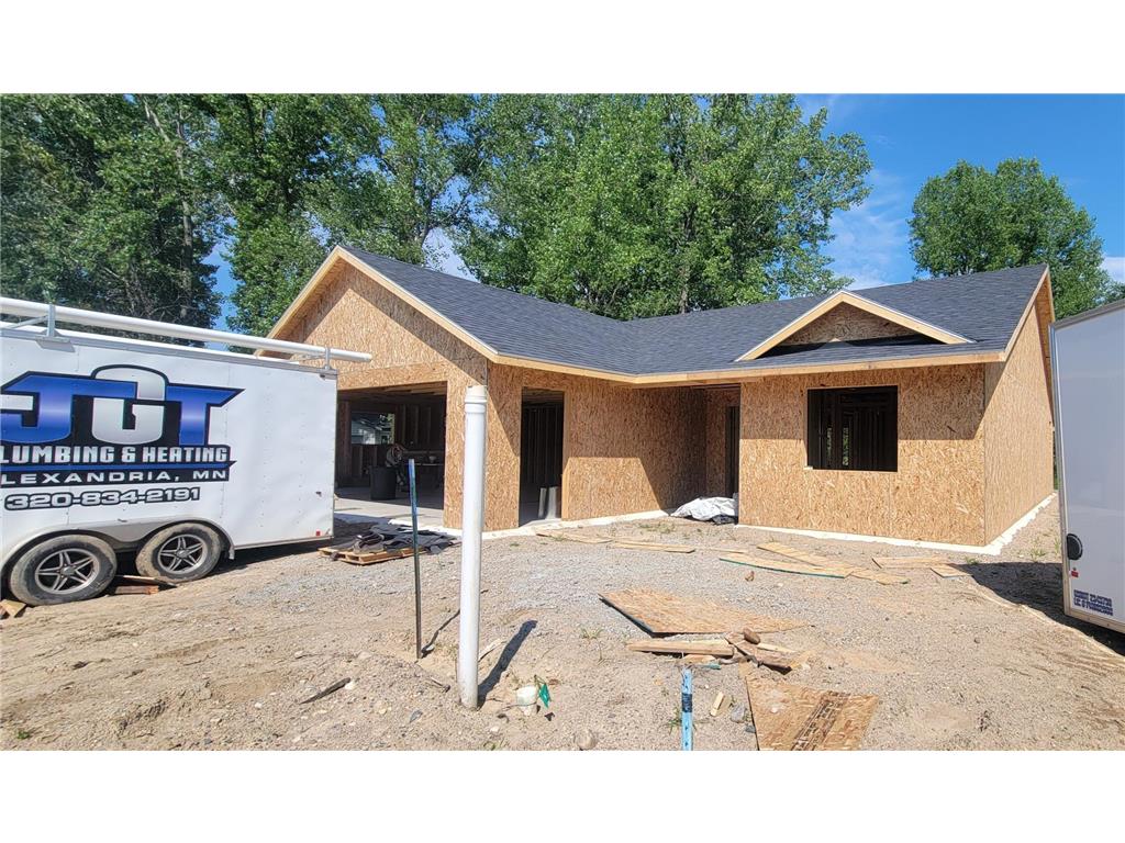 1837 Oak Knoll Drive NE Alexandria MN 56308 6583789 image1