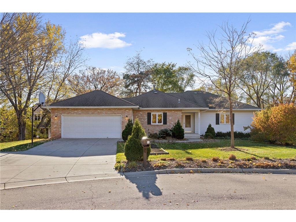 1837 Victoria Road S Mendota Heights MN 55118 6799080 image1