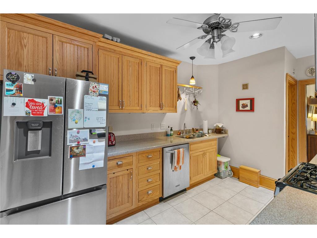 1838 Portland Avenue Saint Paul MN 55104 7054745 image11