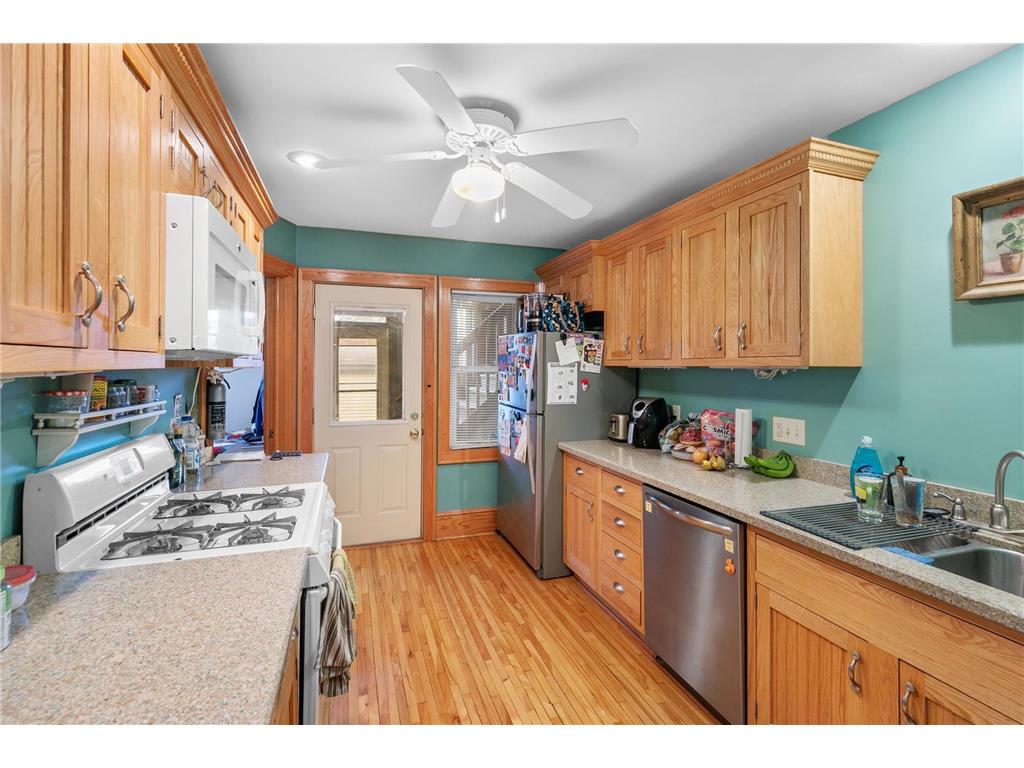 1838 Portland Avenue Saint Paul MN 55104 7054745 image16