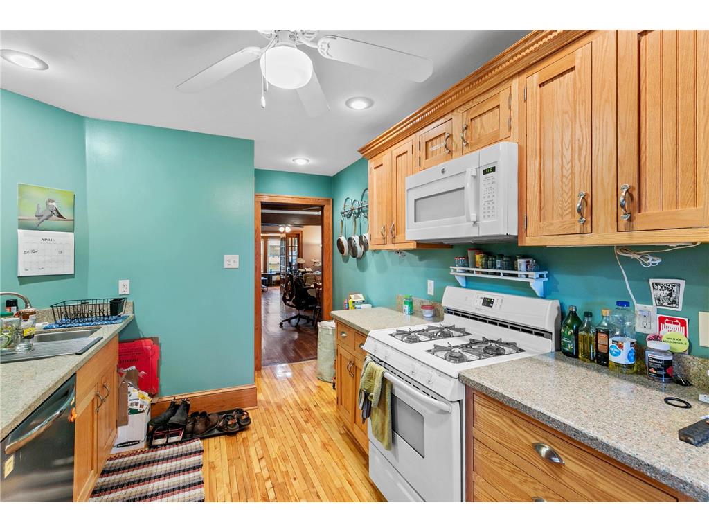 1838 Portland Avenue Saint Paul MN 55104 7054745 image19