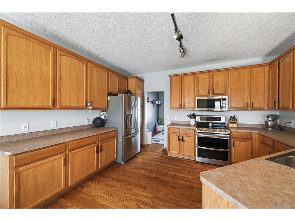18385 Olson Street NW Elk River MN 55330 7076321 image11