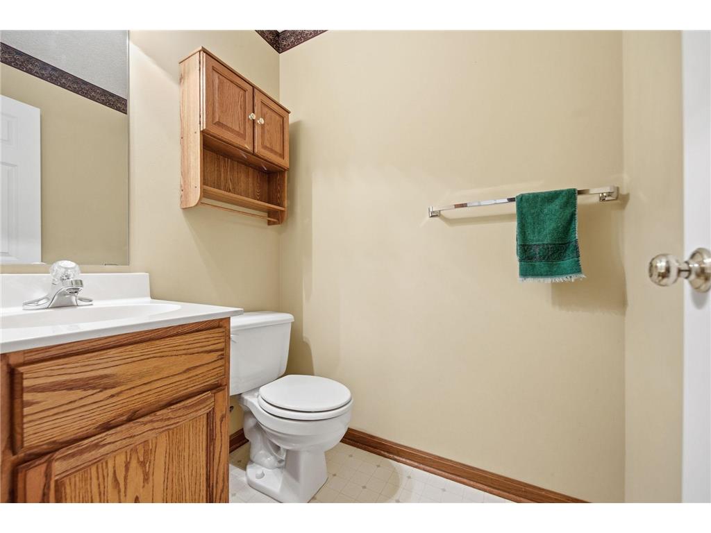 1839 Riverwood Drive #17 Burnsville MN 55337 7048392 image20