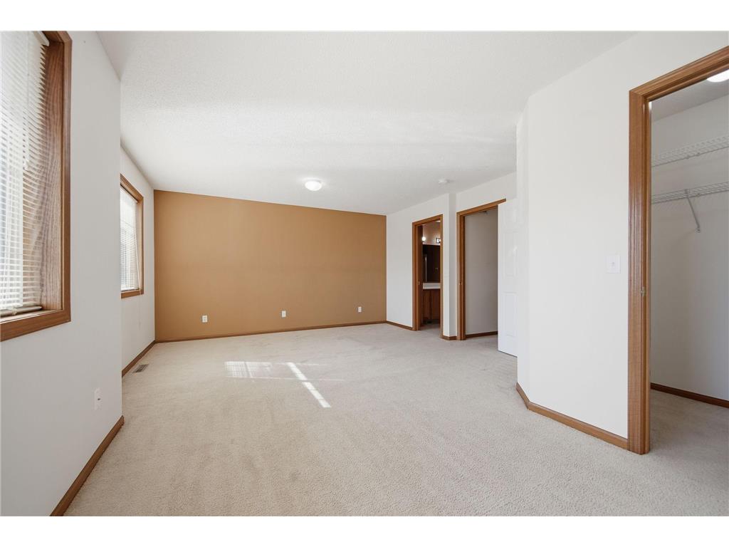 1839 Riverwood Drive #17 Burnsville MN 55337 7048392 image30