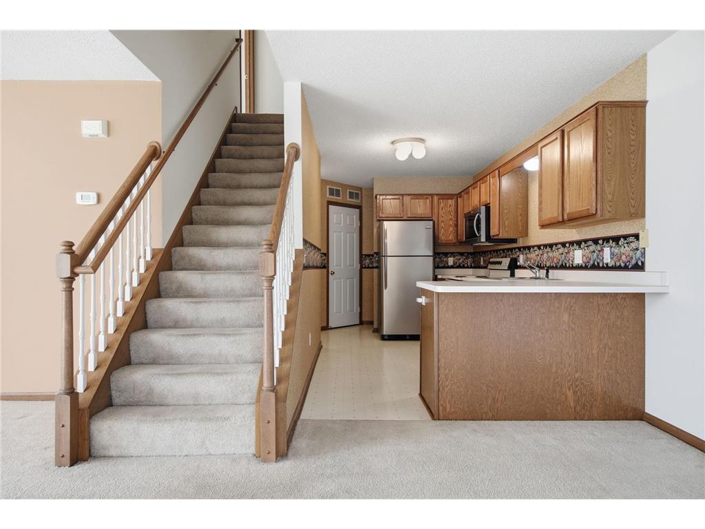 1839 Riverwood Drive #17 Burnsville MN 55337 7048392 image8