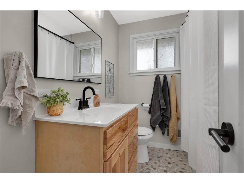 1839 Walnut Street Hastings MN 55033 7052546 image16