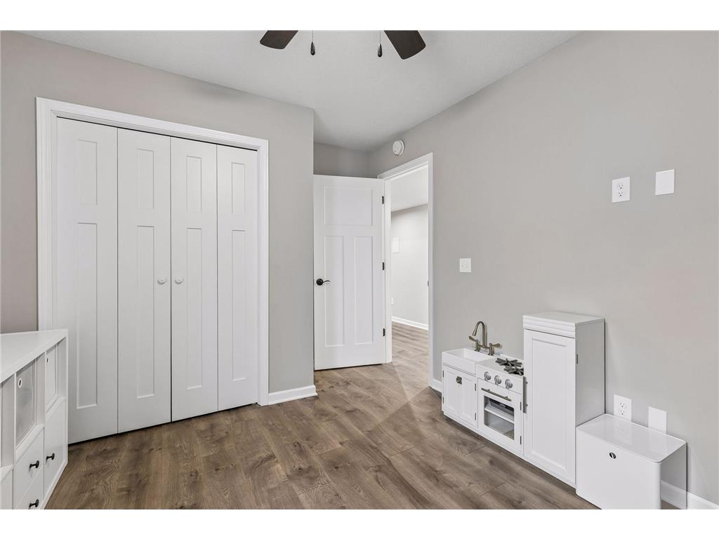 18398 Glenbridge Avenue Lakeville MN 55044 7085406 image36
