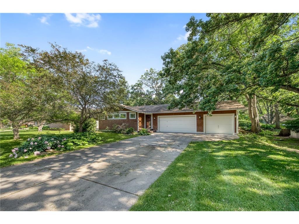 184 Cedar Street Birchwood Village MN 55110 - White Bear 6553796 image1