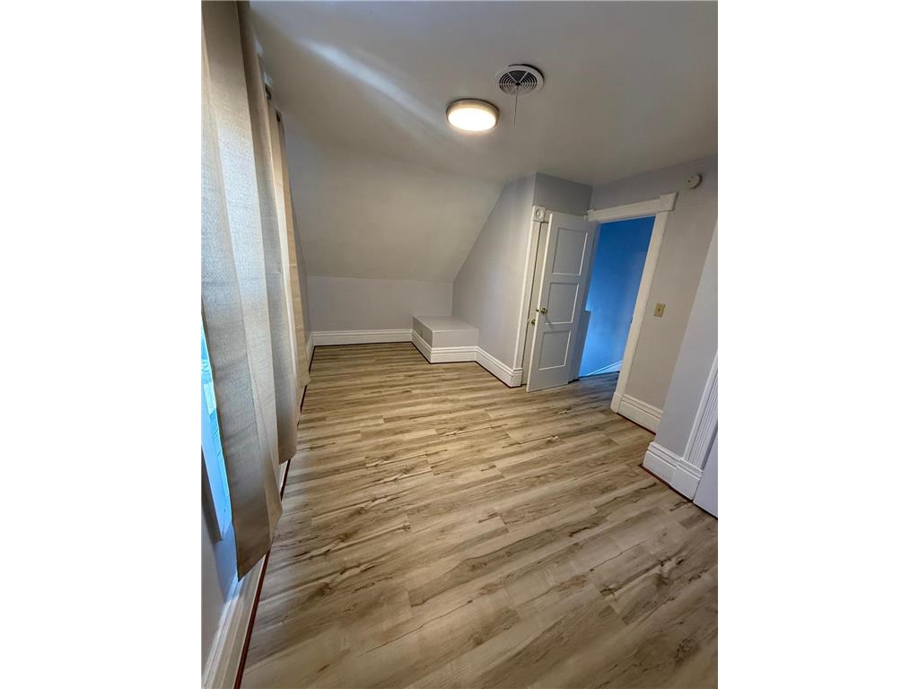 184 Granite Street Saint Paul MN 55117 7021047 image12