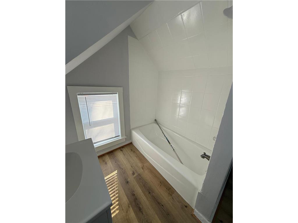 184 Granite Street Saint Paul MN 55117 7021047 image16