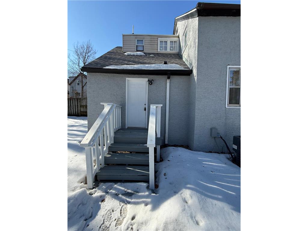 184 Granite Street Saint Paul MN 55117 7021047 image2